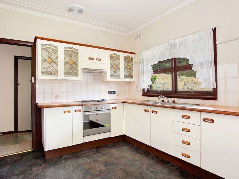 1199 Leggetts Drive, Ashtonfield NSW 2323