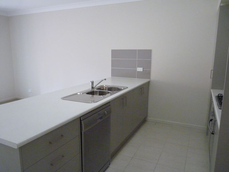 50/8 Stockton Street, Morisset NSW 2264