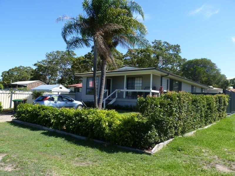 22 Bailey Street, Brightwaters NSW 2264