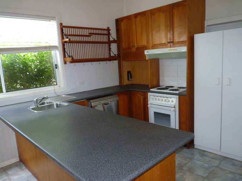 12 Dora Street, Dora Creek NSW 2264