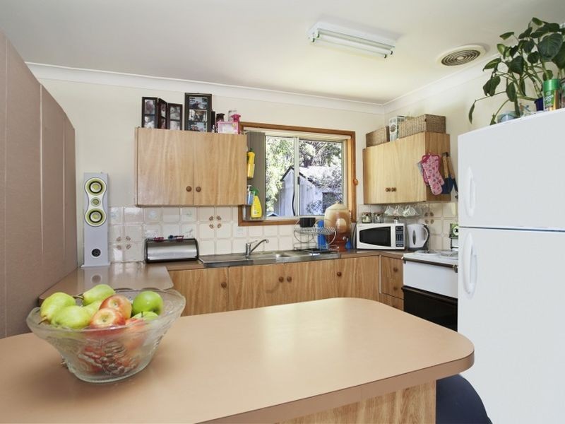 12 Maitland Avenue, Sunshine NSW 2264