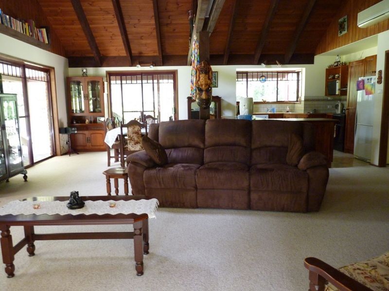 1887 Freemans Drive, Freemans Waterhole NSW 2323