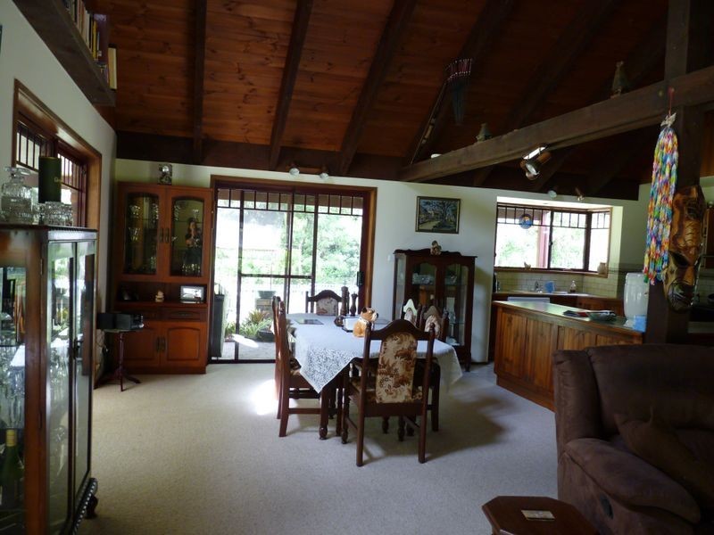 1887 Freemans Drive, Freemans Waterhole NSW 2323