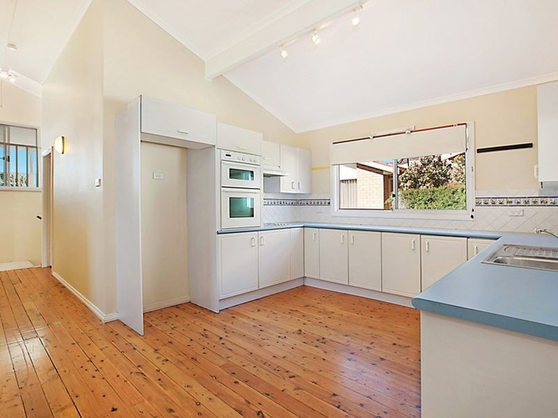 11 Sunshine Parade, Sunshine NSW 2264