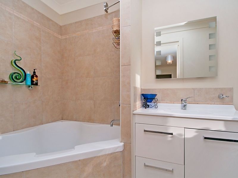 98a Dandaraga Road, Brightwaters NSW 2264