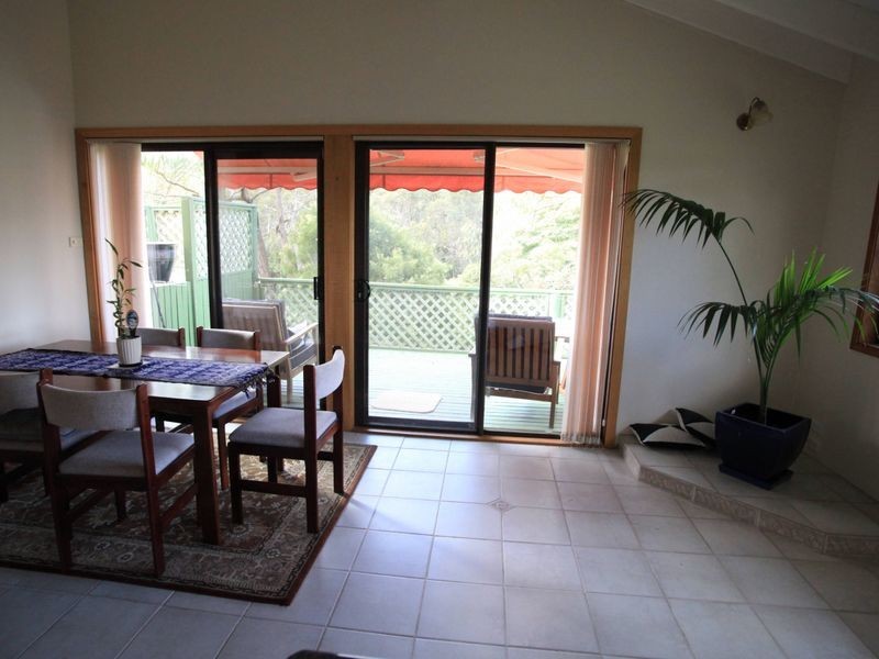 1 Hillcrest Road, Mirrabooka NSW 2264