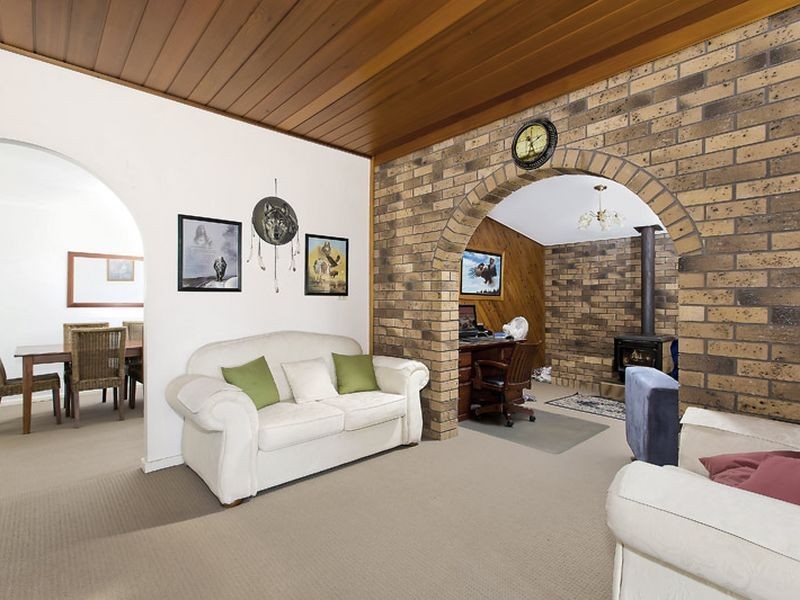 76 Cessnock Road, Sunshine NSW 2264