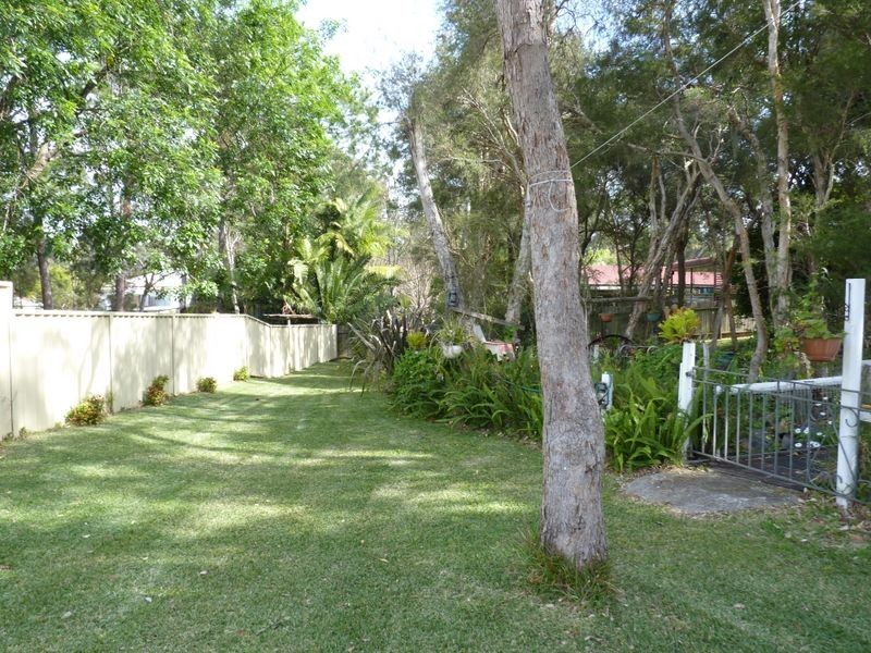 18 Baldwin Boulevarde, Windermere Park NSW 2264