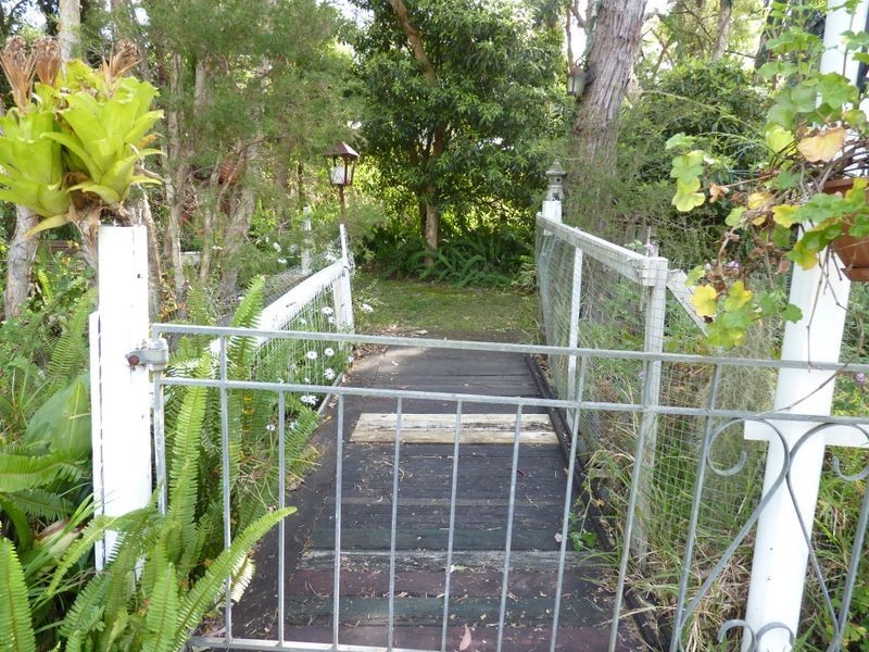 18 Baldwin Boulevarde, Windermere Park NSW 2264