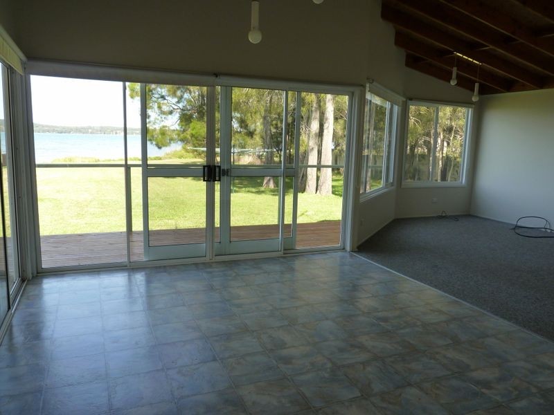 84 Stingaree Point Drive, Dora Creek NSW 2264