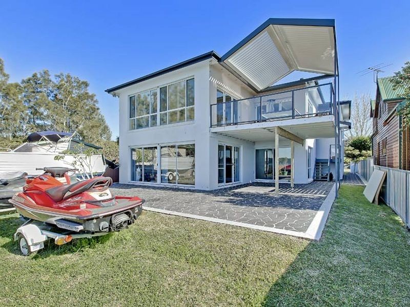 82 Stingaree Point Drive, Dora Creek NSW 2264