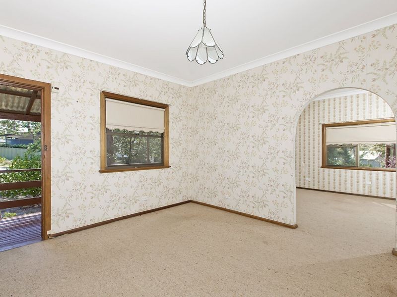 10 Asquith Avenue, Windermere Park NSW 2264