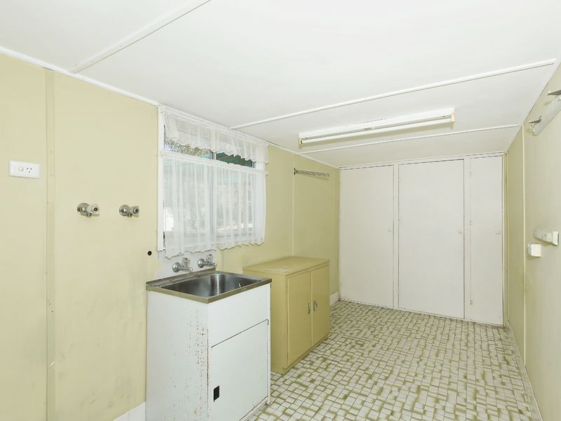 10 Asquith Avenue, Windermere Park NSW 2264