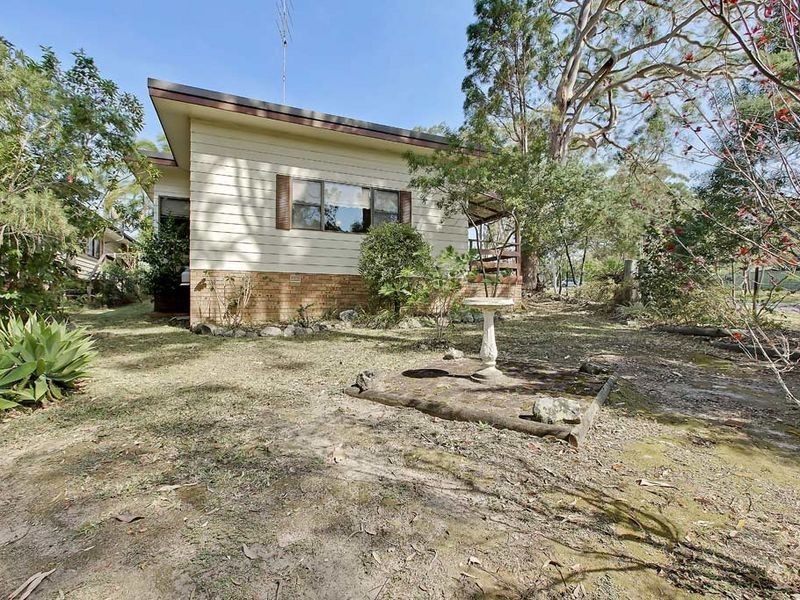 10 Asquith Avenue, Windermere Park NSW 2264