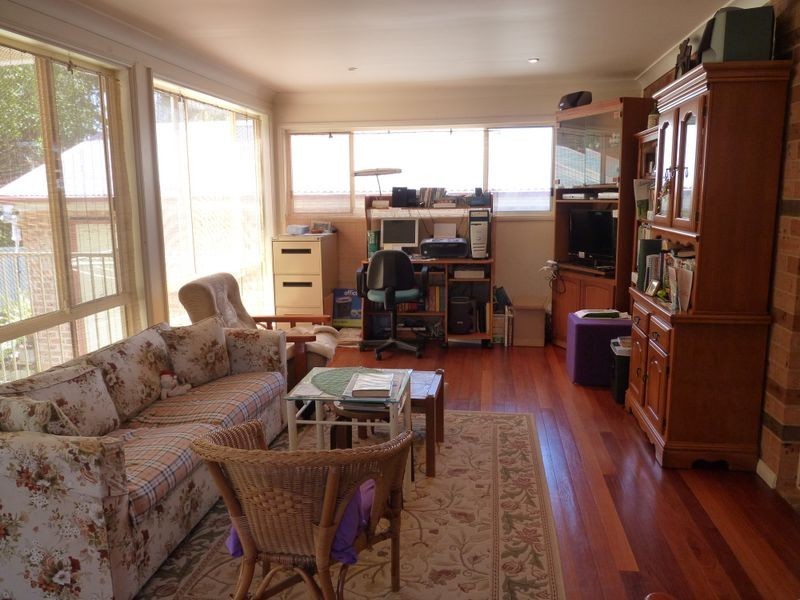 9 Hervey Street, Windermere Park NSW 2264