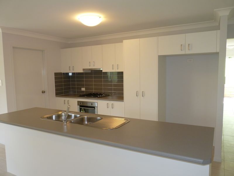 41 Terrigal Street, Morisset NSW 2264
