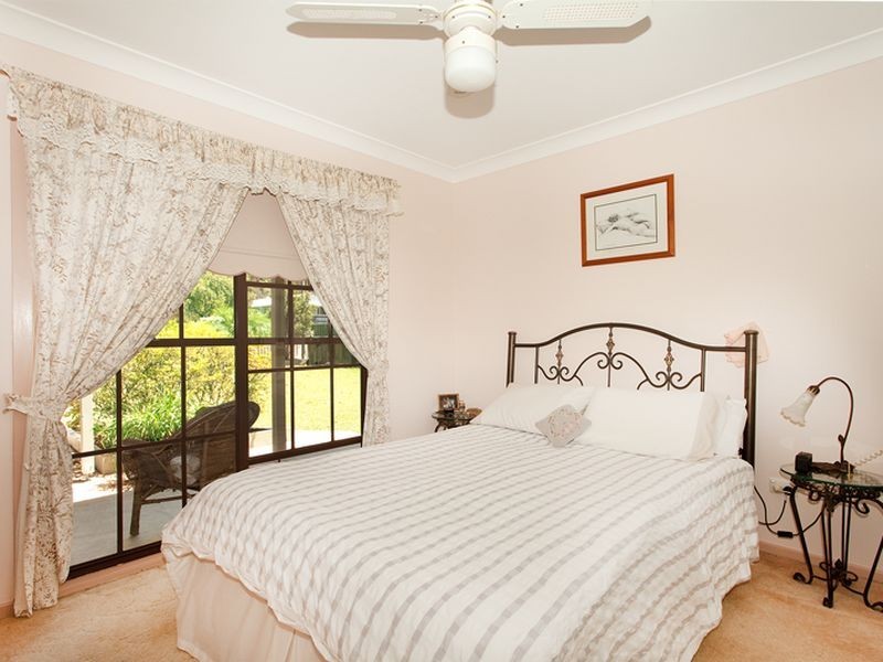 15 Frederick Street, Windermere Park NSW 2264