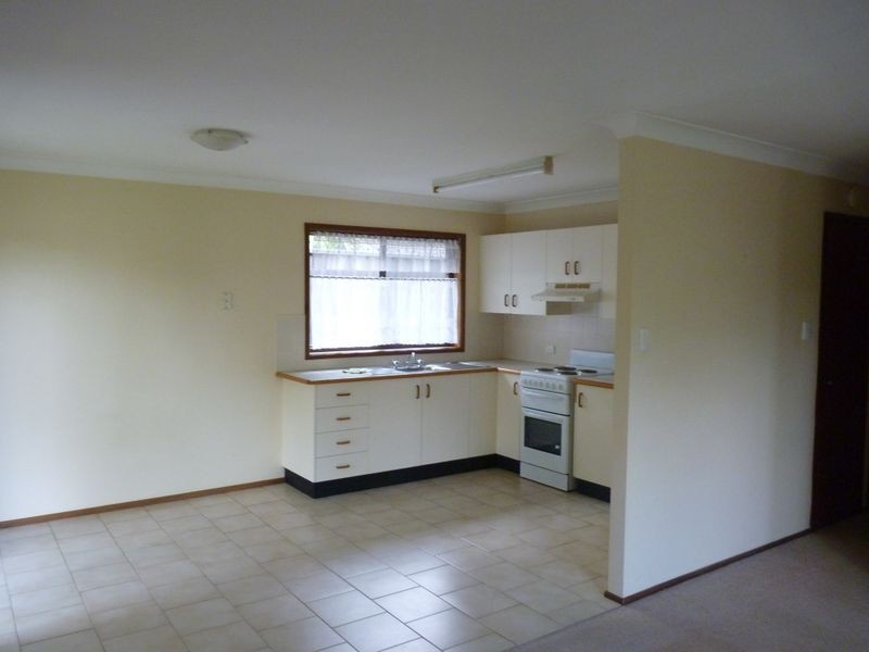 6 Baldwin Boulevarde, Windermere Park NSW 2264