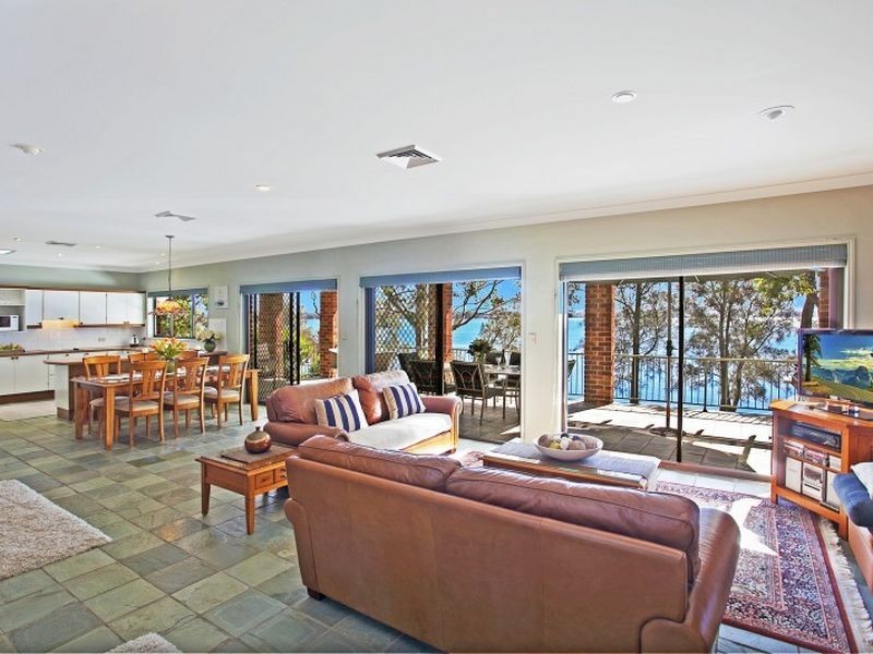 157 Kullaroo Road, Summerland Point NSW 2259