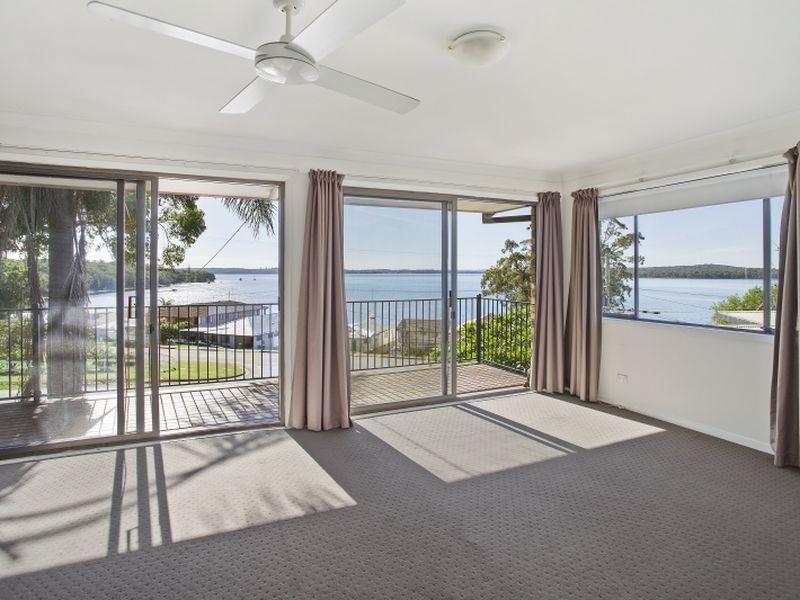 4 Cessnock Road, Sunshine NSW 2264