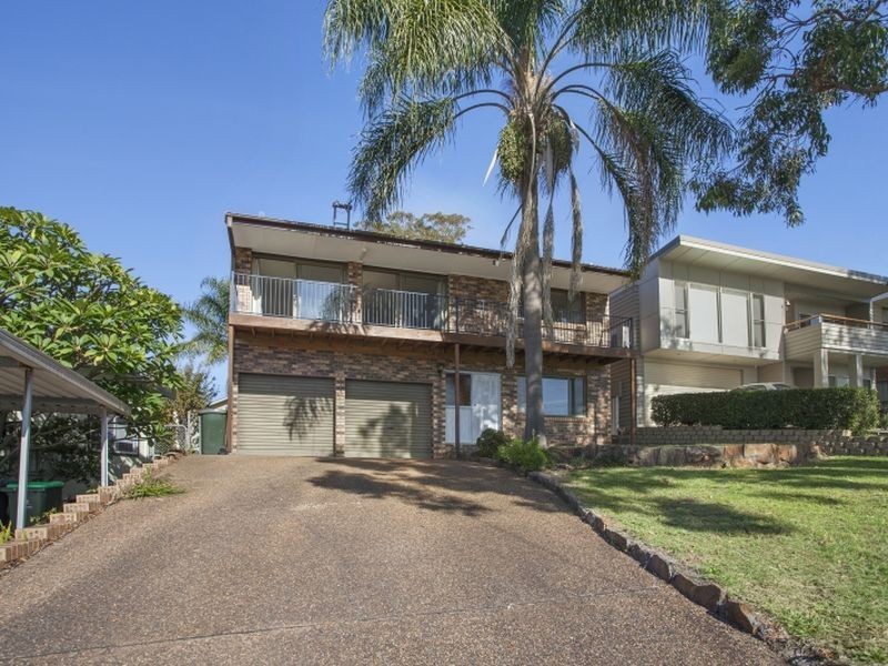 4 Cessnock Road, Sunshine NSW 2264