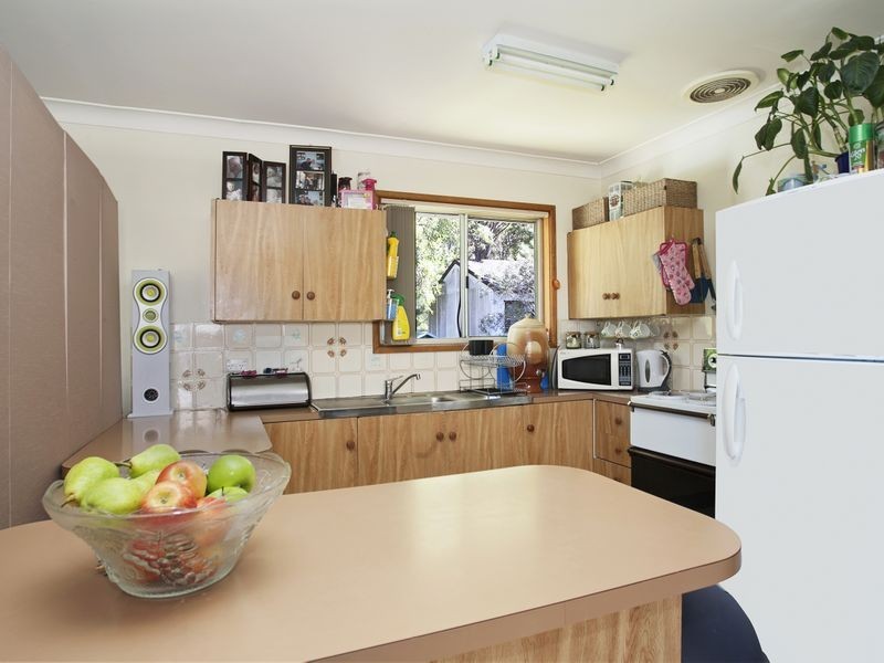 12 Maitland Avenue, Sunshine NSW 2264