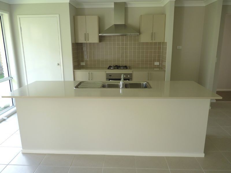 15 Celestial Drive, Morisset Park NSW 2264