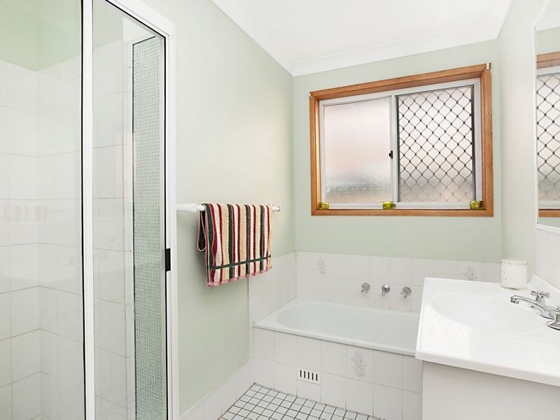 10 Alfred Street, Morisset NSW 2264