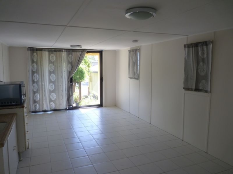 2a Norman Avenue, Sunshine NSW 2264