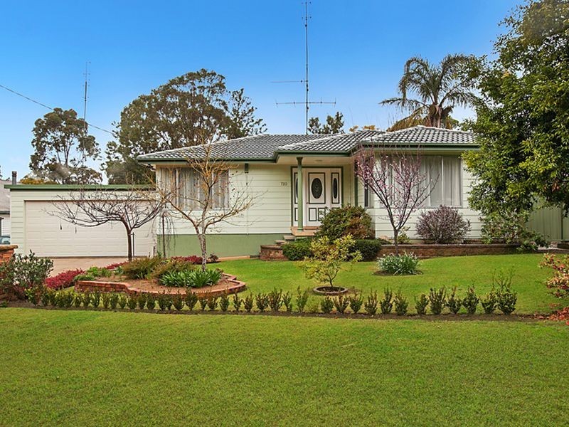 720 Freemans Drive, Cooranbong NSW 2265