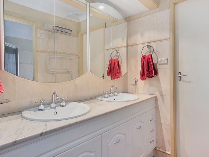 720 Freemans Drive, Cooranbong NSW 2265