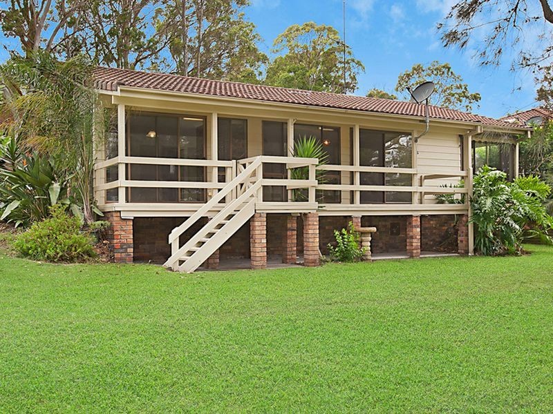 1 Eliot Street, Mannering Park NSW 2259