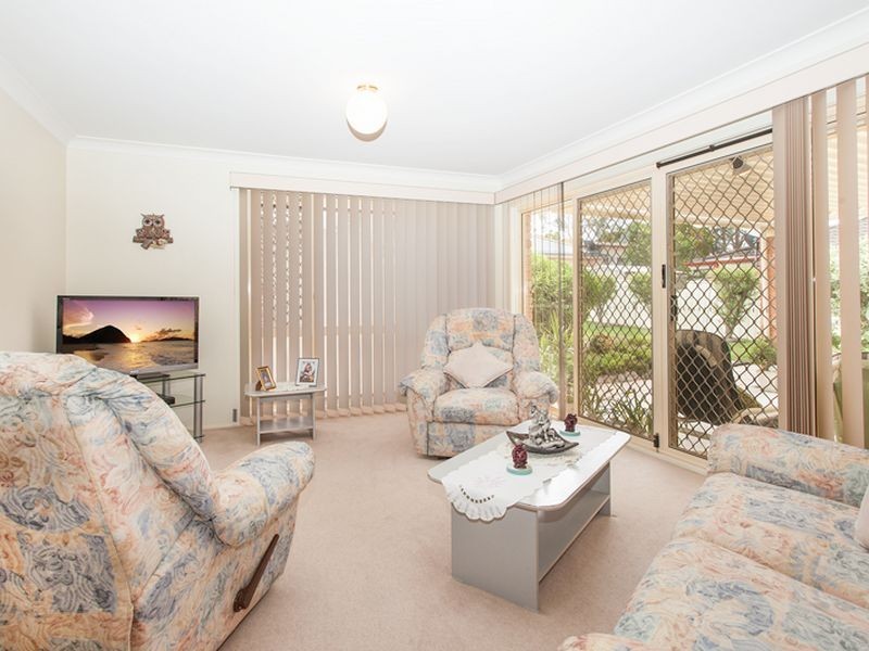 1 Brightwaters Close, Brightwaters NSW 2264