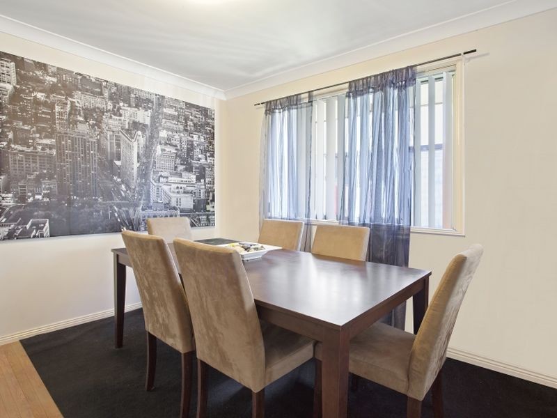 21 Rhodes Parade, Windermere Park NSW 2264