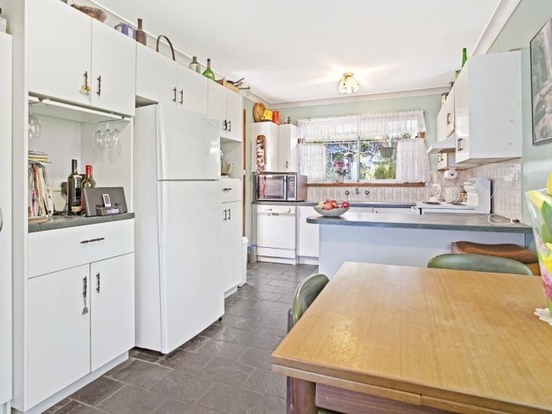 27 Mooranga Road, Mirrabooka NSW 2264