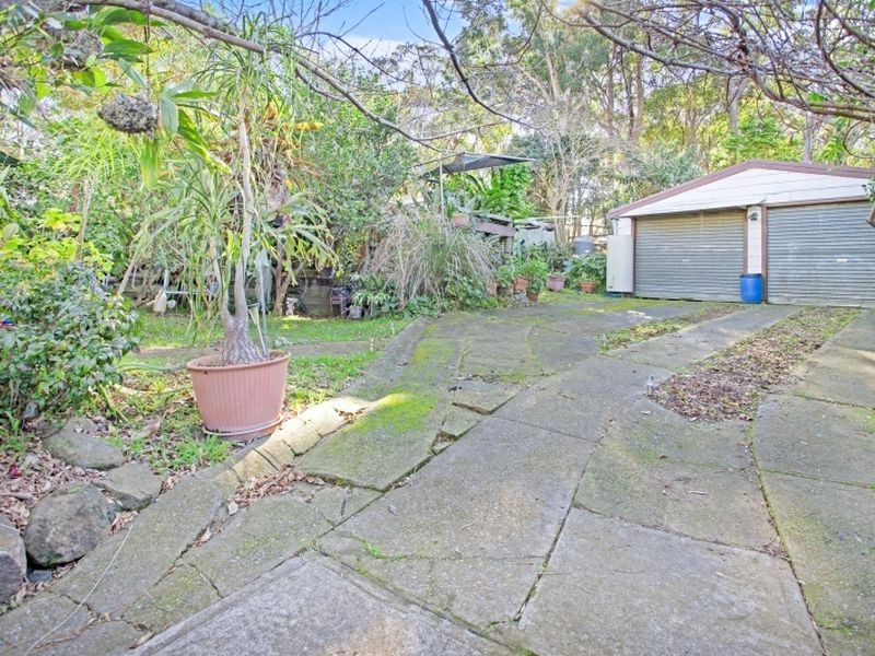 27 Mooranga Road, Mirrabooka NSW 2264