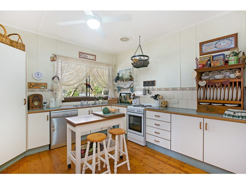 27 Terrigal Street, Morisset NSW 2264