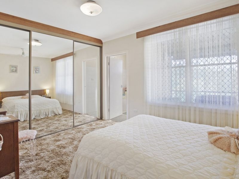 2 Norman Avenue, Sunshine NSW 2264