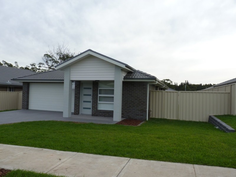 12 Aspen Grove, Morisset NSW 2264