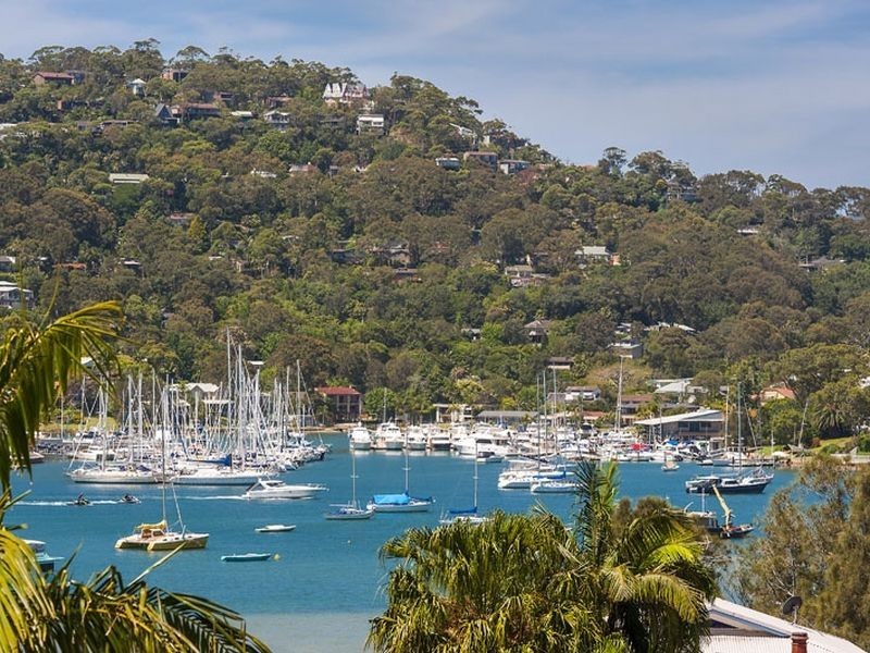 11 King Edward Avenue, Bayview NSW 2104