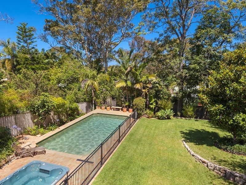 11 King Edward Avenue, Bayview NSW 2104
