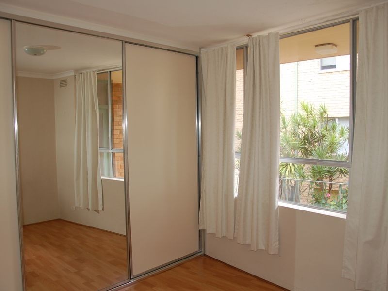 2/6 Darley Street, Mona Vale NSW 2103