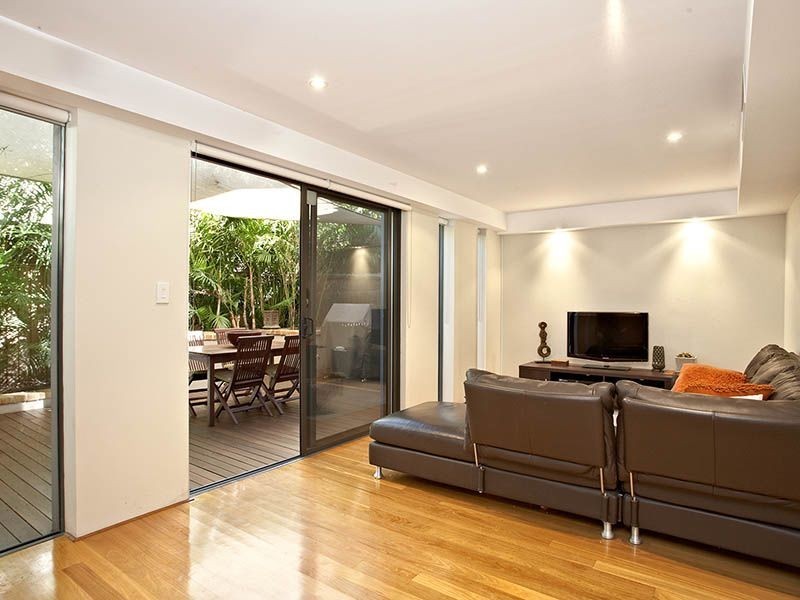 3/32 Foamcrest Avenue, Newport NSW 2106