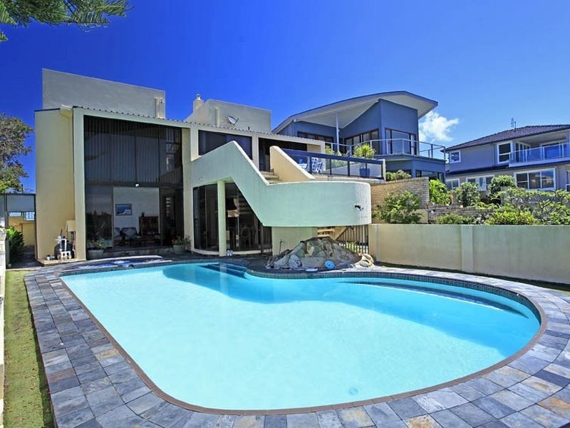 16 Hillcrest Avenue, Mona Vale NSW 2103