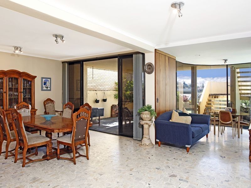 16 Hillcrest Avenue, Mona Vale NSW 2103