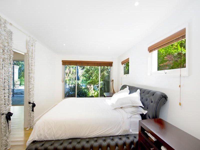 19 Dolphin Crescent, Avalon NSW 2107