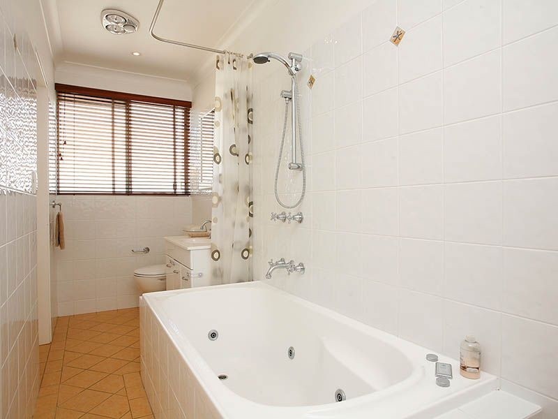 11/57 Foamcrest Avenue, Newport NSW 2106