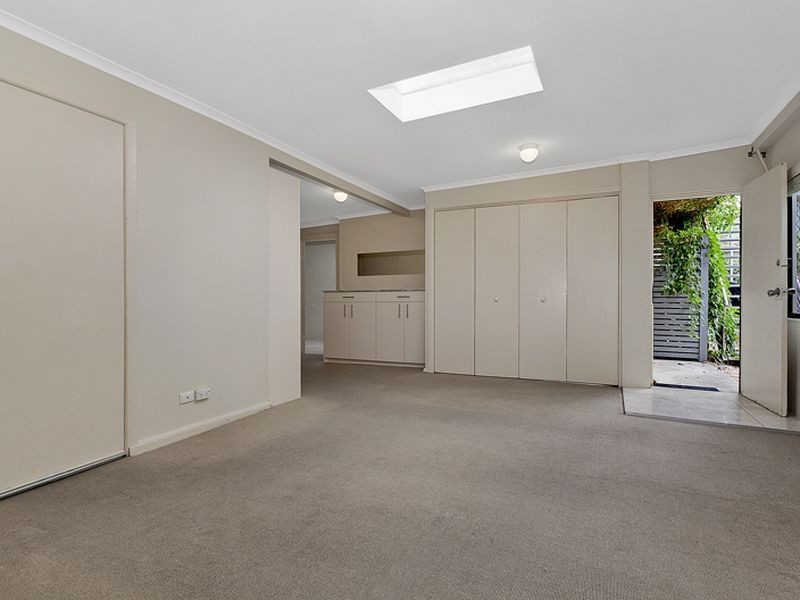 24 The Strand, Whale Beach NSW 2107