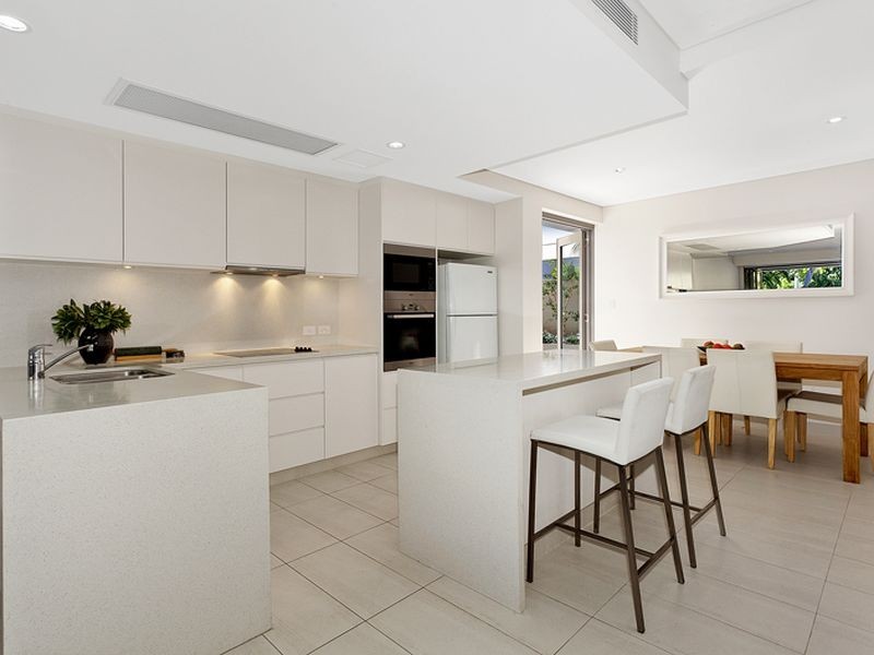 8/337-339 Barrenjoey Road, Newport NSW 2106