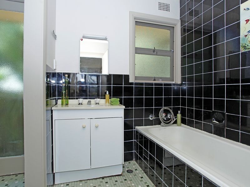 2A De Lauret, Newport NSW 2106